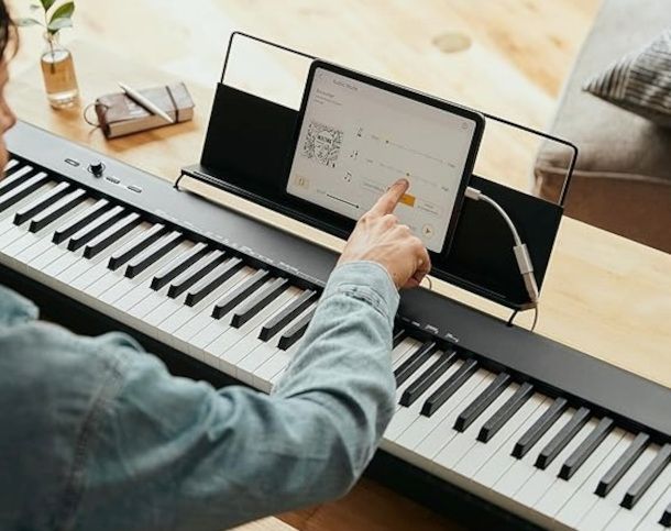 tastiera con leggio per tablet