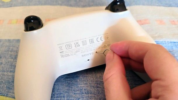 Come fare un hard reset del controller PS5