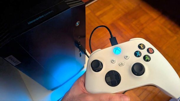 Come collegare controller Xbox al PC con cavo