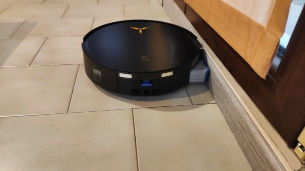 ECOVACS DEEBOT X8 PRO OMNI